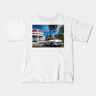 American car from the 50's in Havana, Cuba Kids T-Shirt